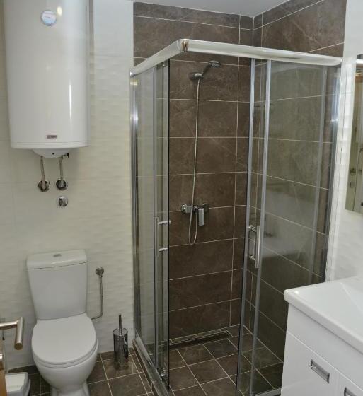 هتل Kraljevi Cardaci Cardak