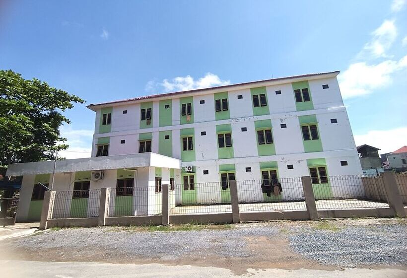 호텔 Oyo 93415 Pondok Kula Rumbih Syariah