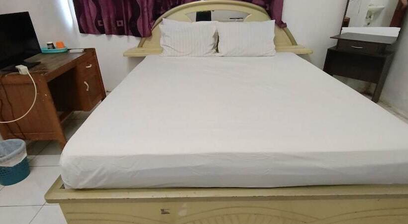 호텔 Oyo 93415 Pondok Kula Rumbih Syariah