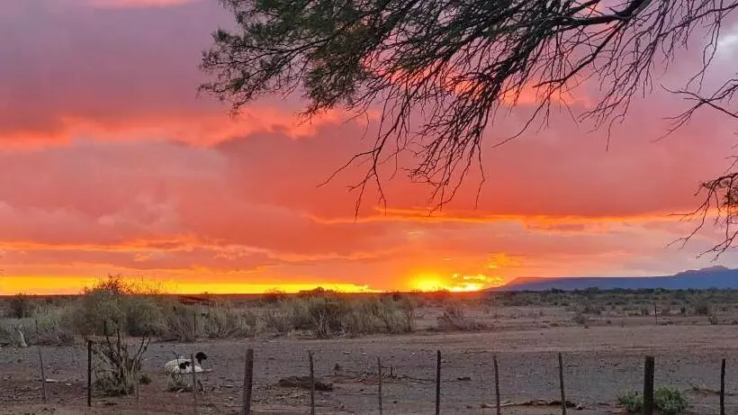 Hotelli Soetdorings Farmstay Karoo Chalet