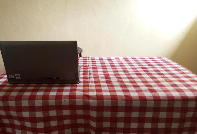 هتل Spot On 93410 Wisma Bintang Jepara