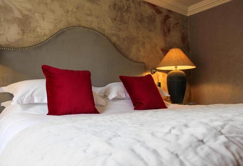 Hotel Stay On The High Street