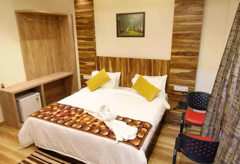 ペンション Brahmaputra Guest House