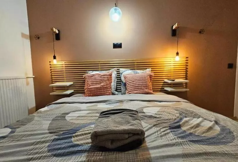 Majatalo Maison Des Voyageurs Cerise   Paris Orly