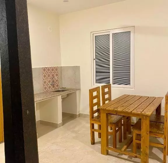 ペンション Serene Guest House