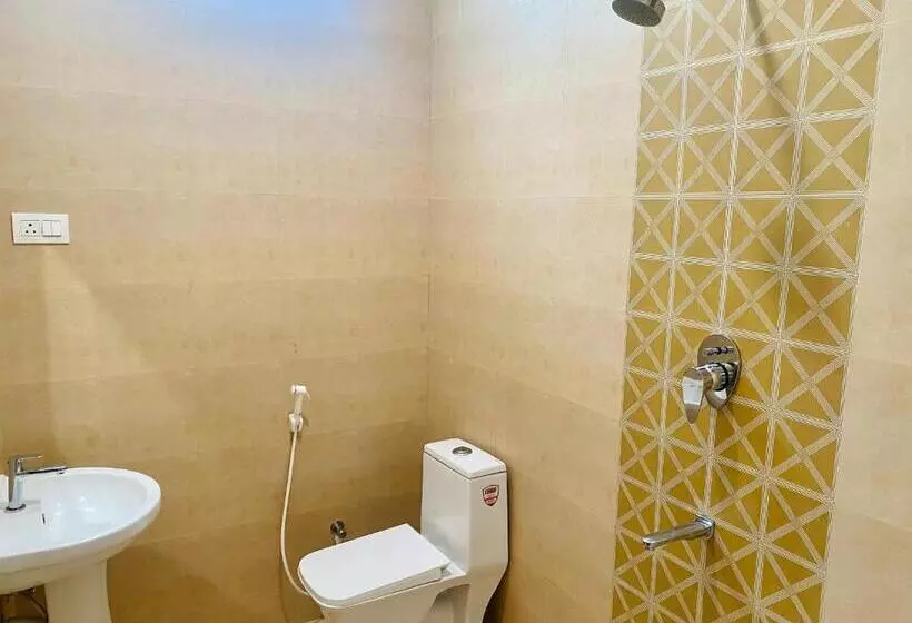 ペンション Serene Guest House