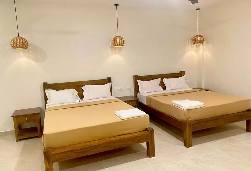ペンション Serene Guest House