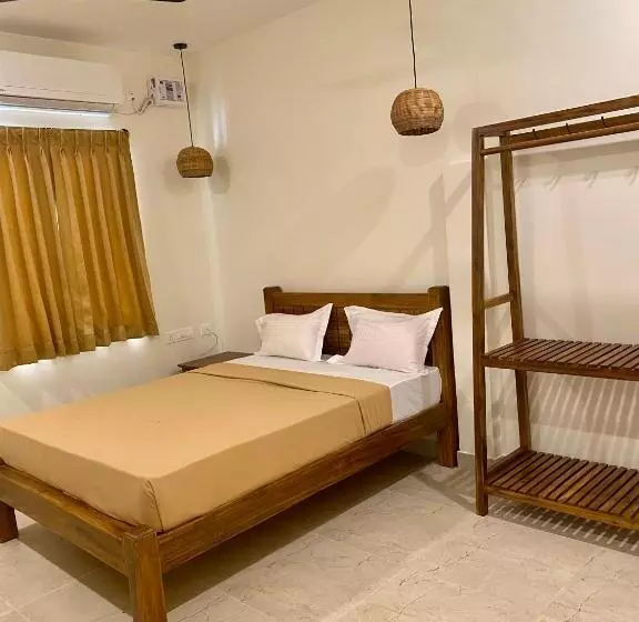 ペンション Serene Guest House
