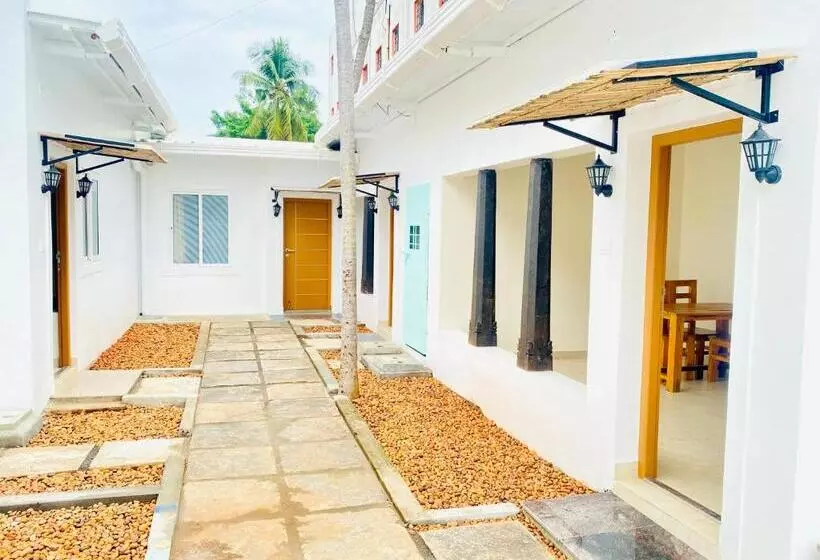 ペンション Serene Guest House