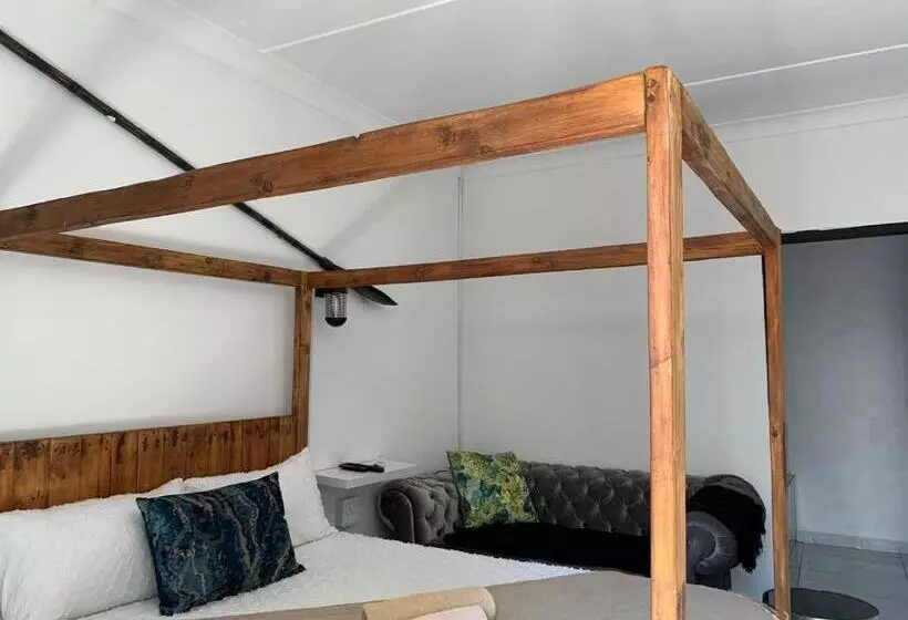 ペンション Tnb Guesthouse