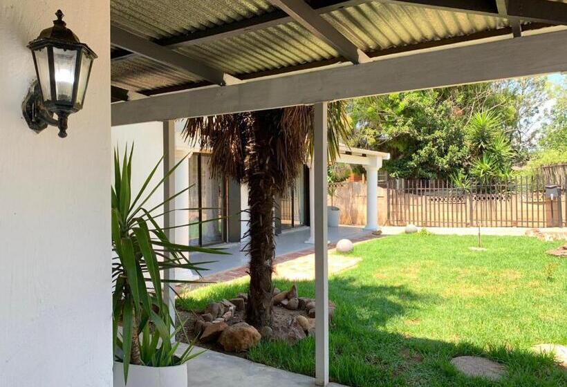 펜션 Tnb Guesthouse