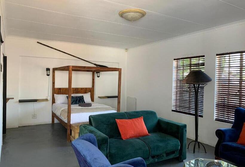 펜션 Tnb Guesthouse