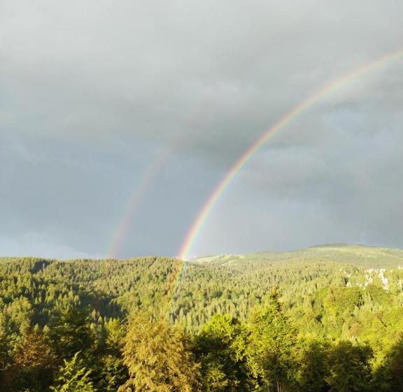 President Kop Apartman 106