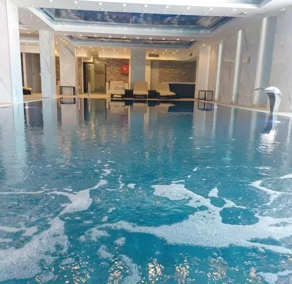 President Kop Apartman 106