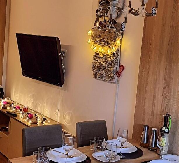 President Kop Apartman 106