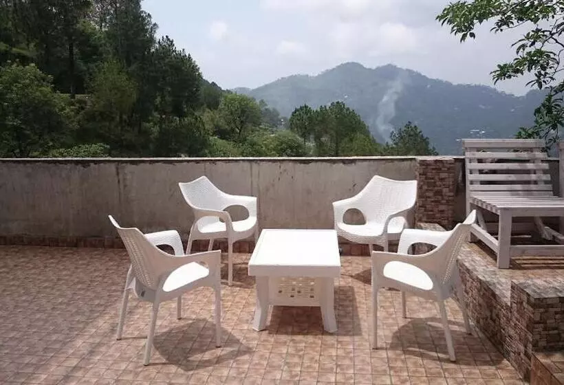 Rustic Villa, Hotel & Restaurant   Luxury Rooms Available