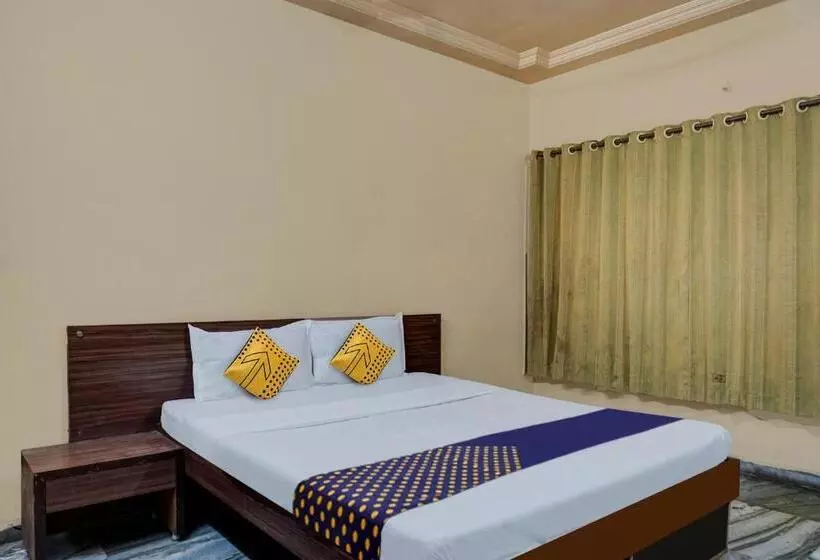 Spot On Hotel Akash Lodge