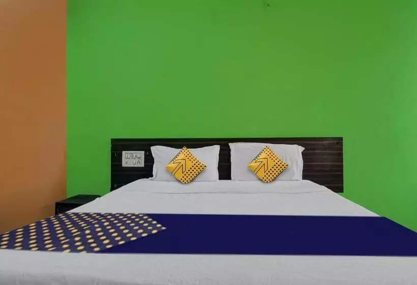 Spot On Hotel Akash Lodge