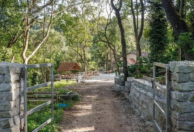 ユースホステル Enchanted Haven By Jadecaps Bbq Ac Coorg