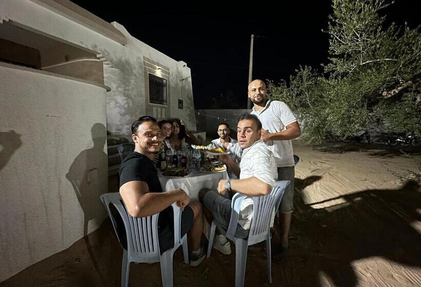 호스텔 Wostel Djerba