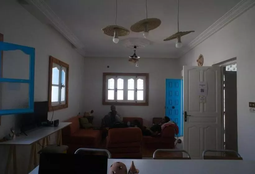 Retkeilymaja Wostel Djerba