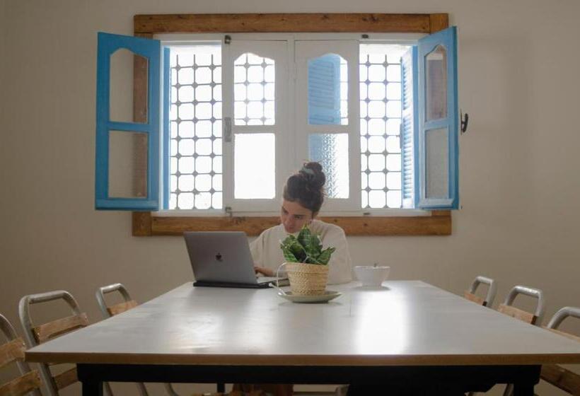 호스텔 Wostel Djerba