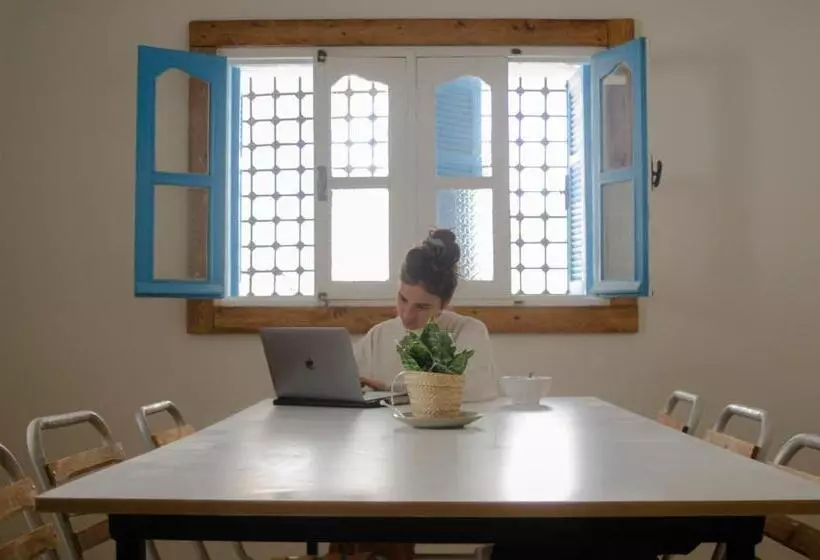 Retkeilymaja Wostel Djerba