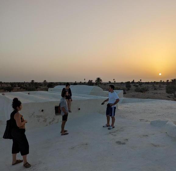 호스텔 Wostel Djerba