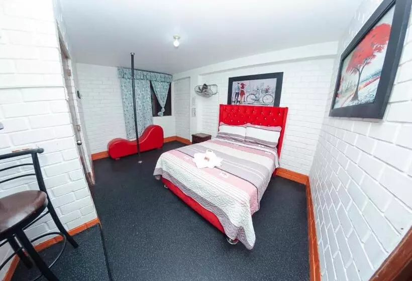 تختخواب و صبحانه Hostal Waya