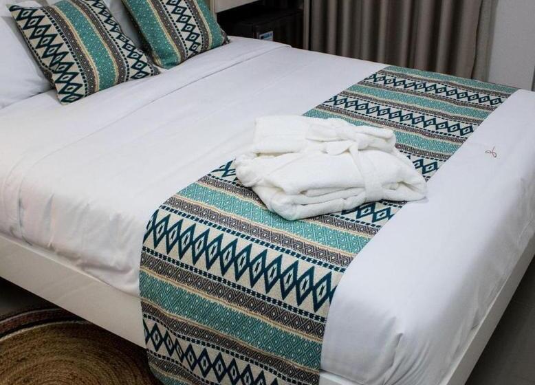 تختخواب و صبحانه Locanda Inn Place