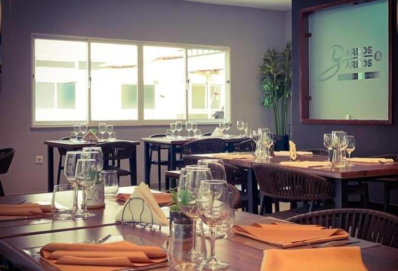 تختخواب و صبحانه Locanda Inn Place