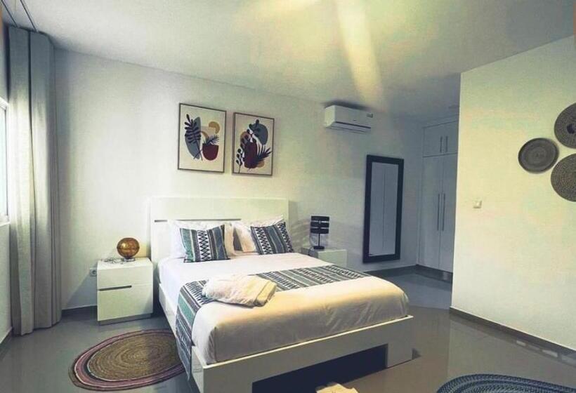 تختخواب و صبحانه Locanda Inn Place