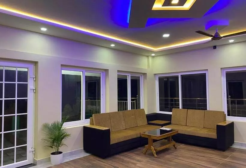 Hotelli Earth Lounge Resort