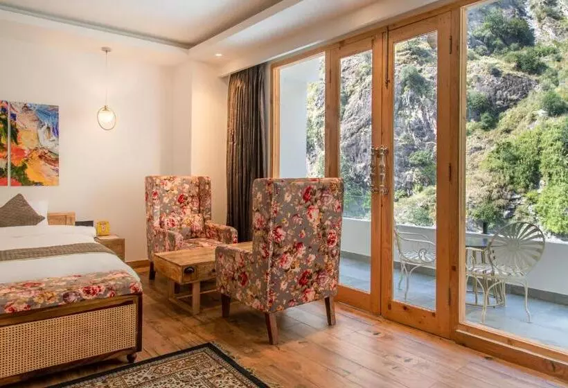 ホテル Echor Palm Bliss Riverside Resort & Spa, Kasol