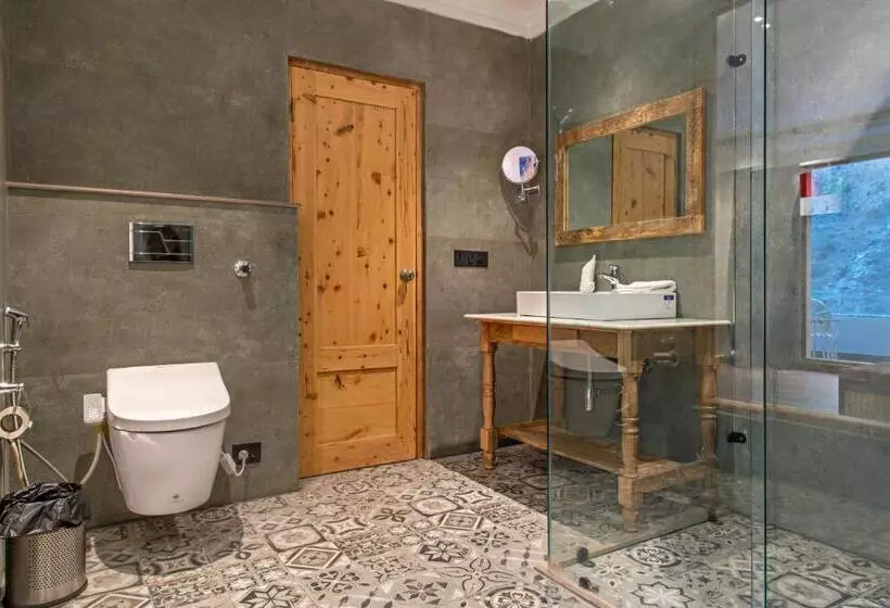 ホテル Echor Palm Bliss Riverside Resort & Spa, Kasol