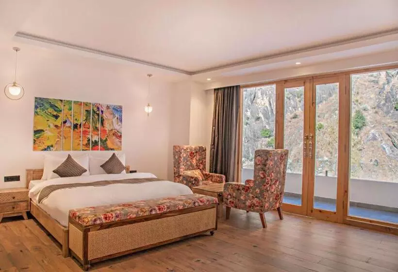 ホテル Echor Palm Bliss Riverside Resort & Spa, Kasol