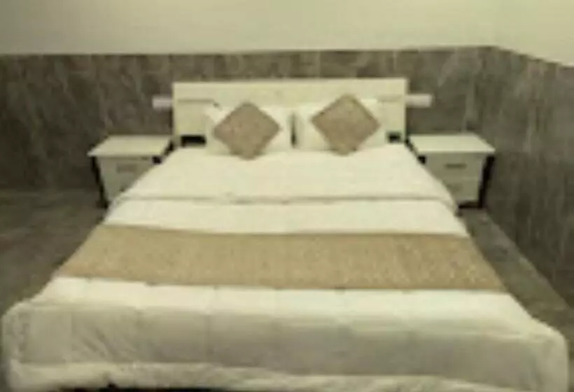 Hotelli Manas,tilore