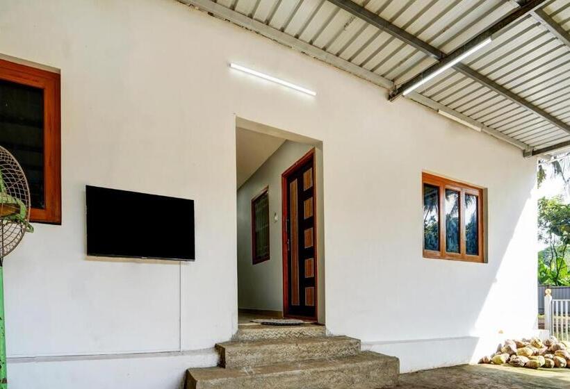 Hotel Oyo Flagship Classique Inn Farm Stay