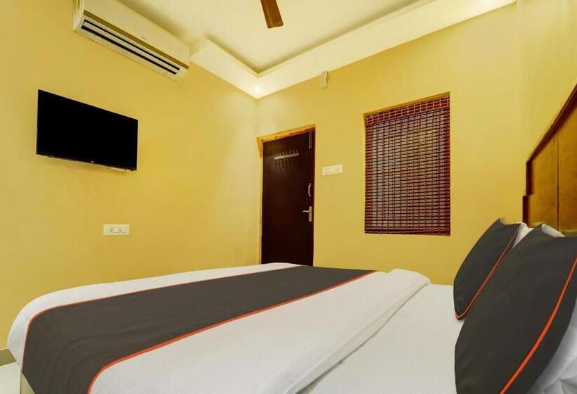 Hotel Oyo Flagship Classique Inn Farm Stay