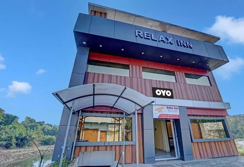 ホテル Oyo Flagship Relax Inn