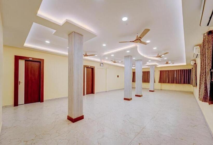 Hotel Oyo Flagship Relax Inn