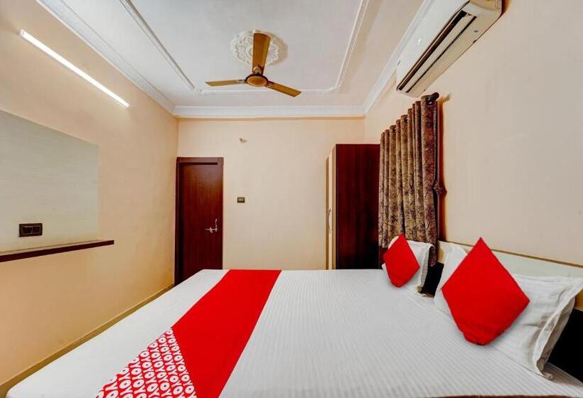 Hotel Oyo Flagship Relax Inn