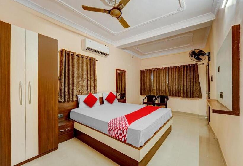 Hotel Oyo Flagship Relax Inn