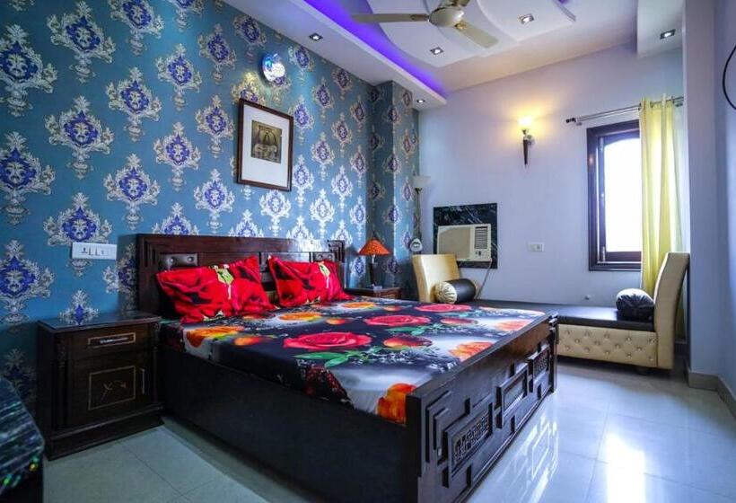 בית מלון כפרי Pacific Grand