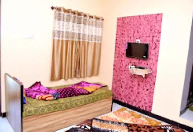 ホテル Prem Sagar, Balapur