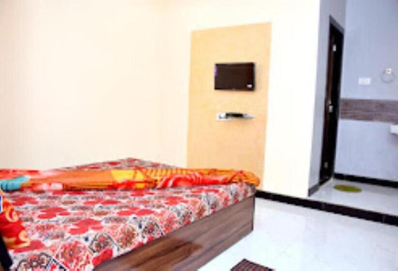 Hotel Prem Sagar, Balapur