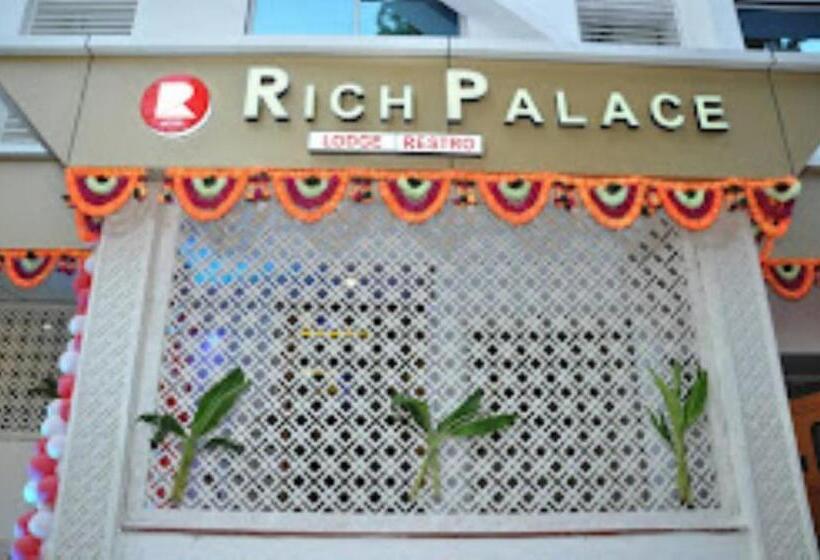 فندق Rich Palace, Jalgaon