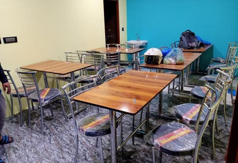 酒店 Ayodhya Jbk By Prithvi Yatra