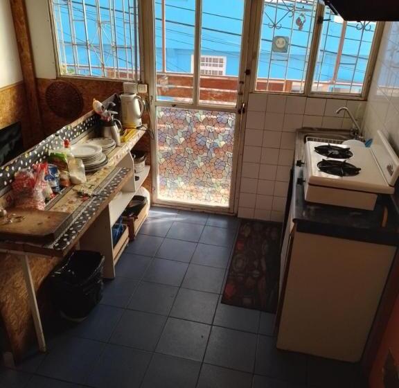 پانسیون Hostal Armando