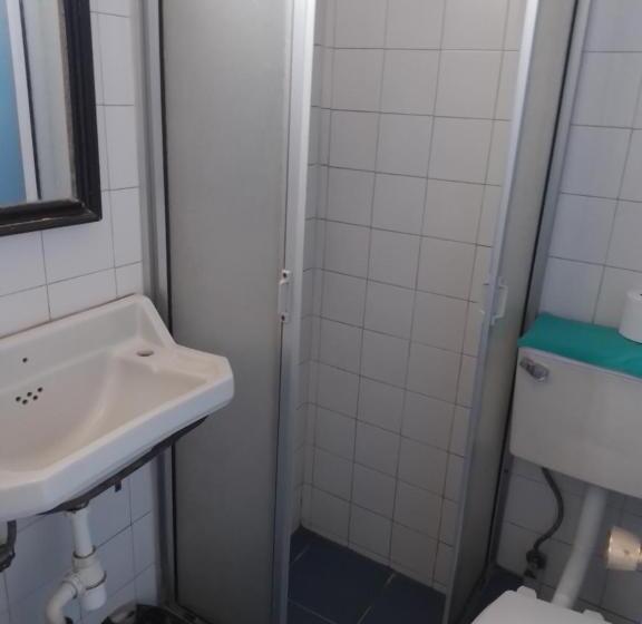 پانسیون Hostal Armando